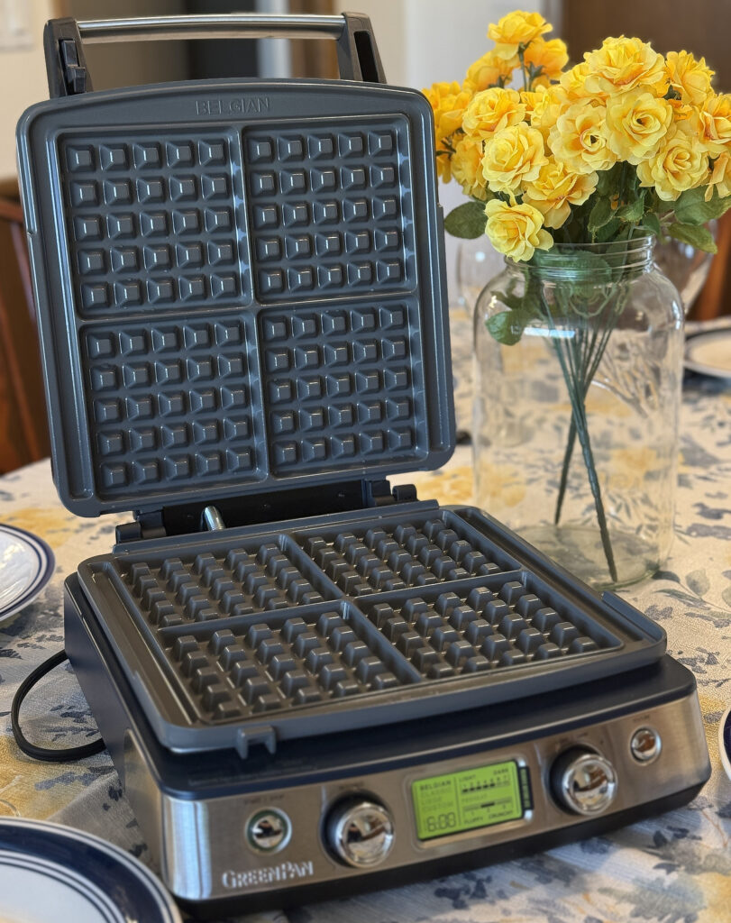 Christmas Gift Guide 2025: Gifts for Party Hosts 22 Christmas Gift Guide 2025: Gifts for Party Hosts 22